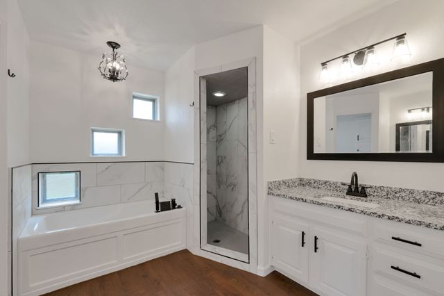 2127 Tanglewood Drive, Grapevine, TX 76051