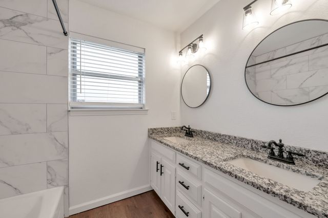2127 Tanglewood Drive, Grapevine, TX 76051
