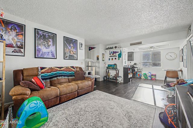 4554 E PARADISE VILLAGE Parkway N 263, Phoenix, AZ 85032