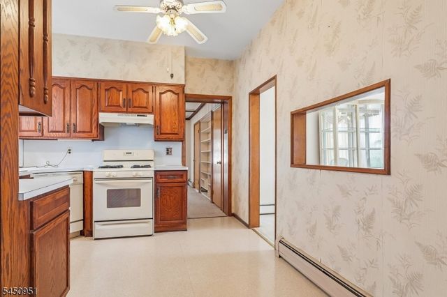 1120 Madison Hill Rd, Clark Twp., NJ 07066