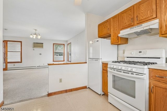 1120 Madison Hill Rd, Clark Twp., NJ 07066