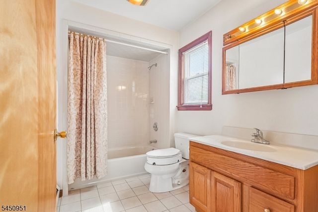 1120 Madison Hill Rd, Clark Twp., NJ 07066