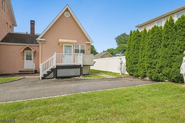 1120 Madison Hill Rd, Clark Twp., NJ 07066