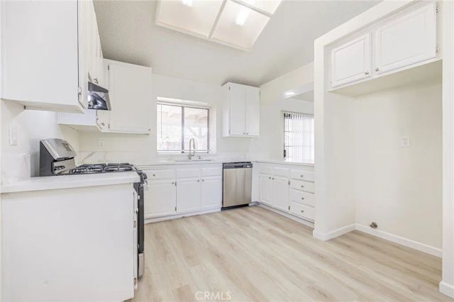 42520 52nd West, Lancaster, CA 93536