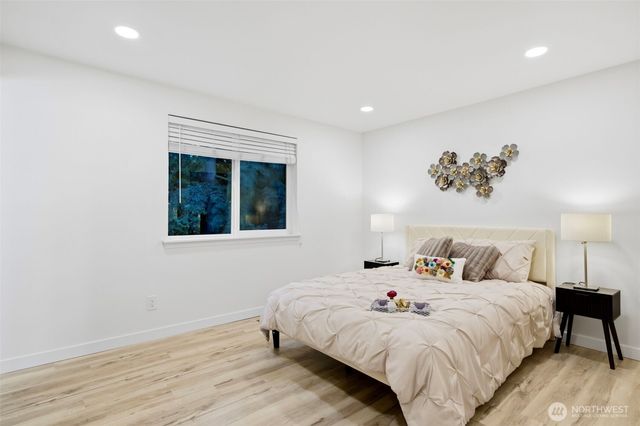 3704 166th Place SW, Lynnwood, WA 98037