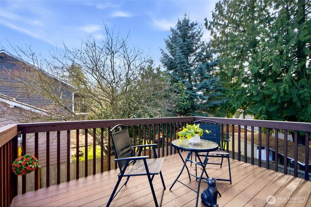 3704 166th Place SW, Lynnwood, WA 98037