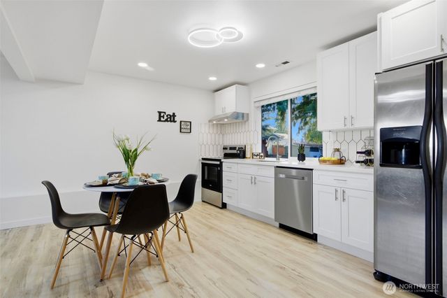 3704 166th Place SW, Lynnwood, WA 98037