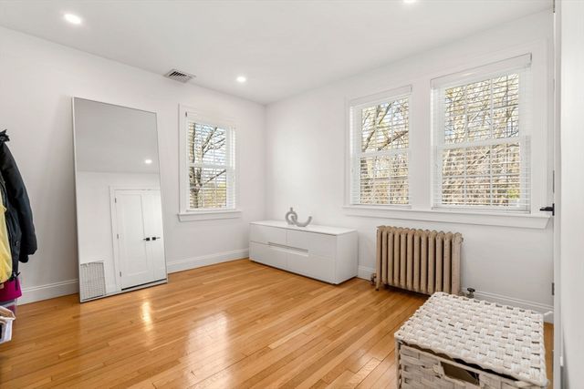 99 Atwood Ave 99, Newton, MA 02460
