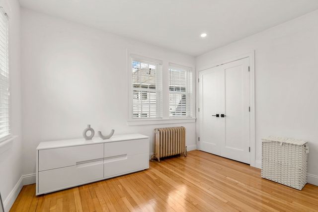 99 Atwood Ave 99, Newton, MA 02460