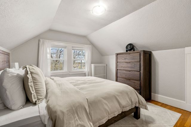 99 Atwood Ave 99, Newton, MA 02460