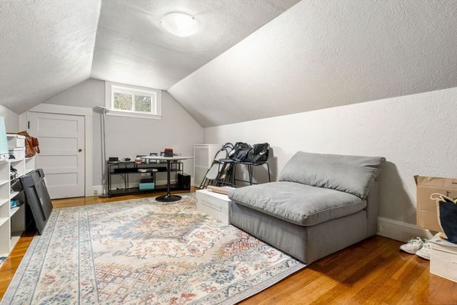 99 Atwood Ave 99, Newton, MA 02460