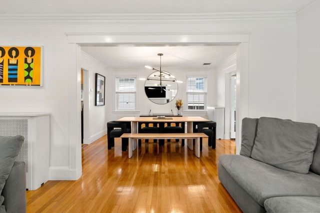99 Atwood Ave 99, Newton, MA 02460