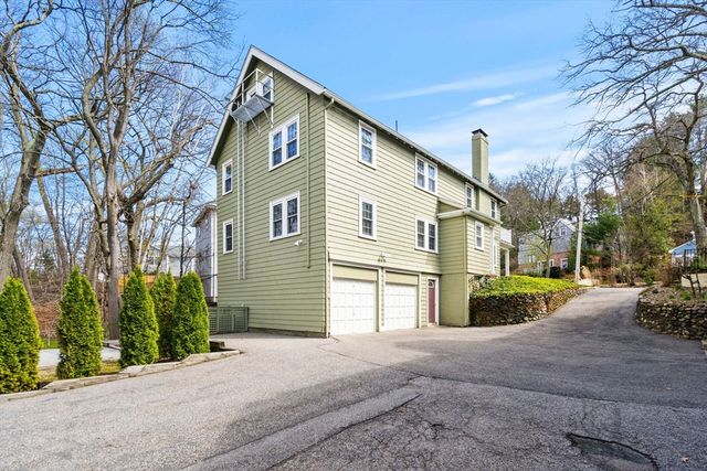 99 Atwood Ave 99, Newton, MA 02460