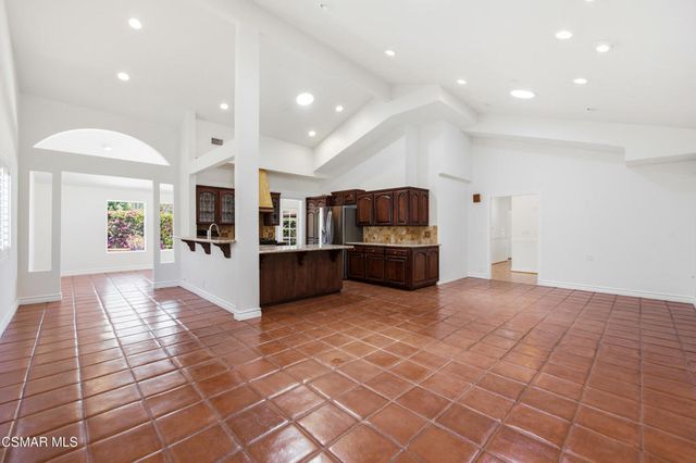 1090 Elfstone Court, Westlake Village, CA 91361