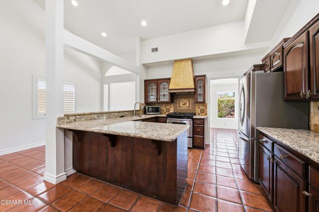 1090 Elfstone Court, Westlake Village, CA 91361