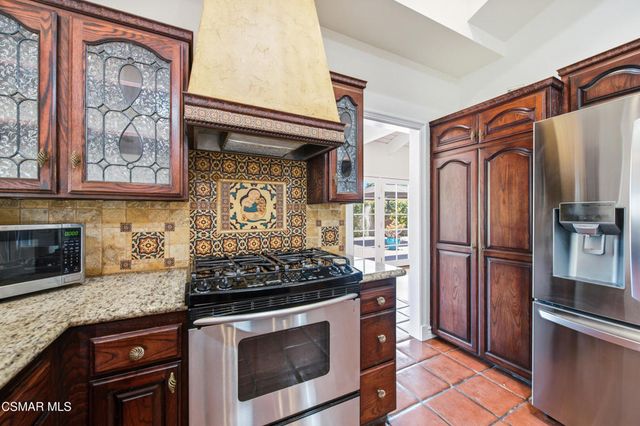 1090 Elfstone Court, Westlake Village, CA 91361