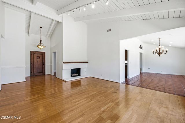 1090 Elfstone Court, Westlake Village, CA 91361