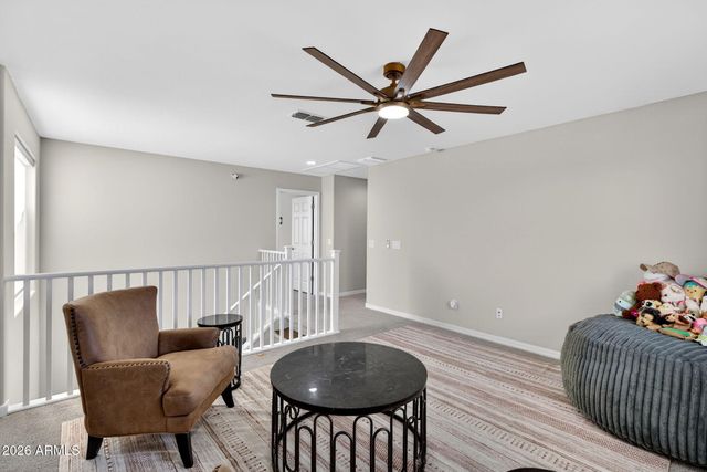 9022 W LUKE Avenue, Glendale, AZ 85305