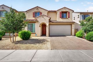 9022 W LUKE Avenue, Glendale, AZ 85305