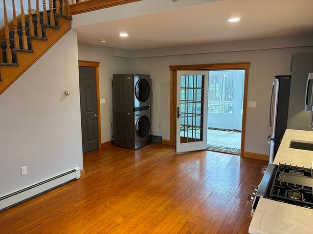 276 Bullard 276, Walpole, MA 02081