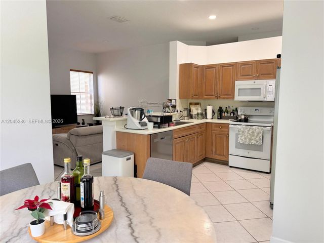 1074 Bluewood Terrace 0, Weston, FL 33327
