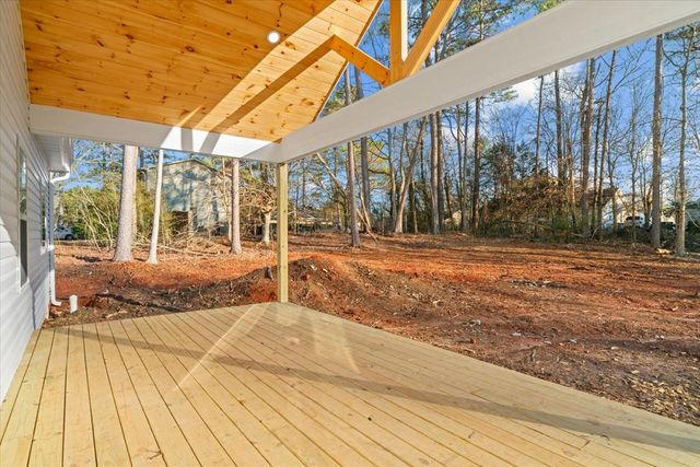 498 Wildwood Drive, Chatsworth, GA 30705