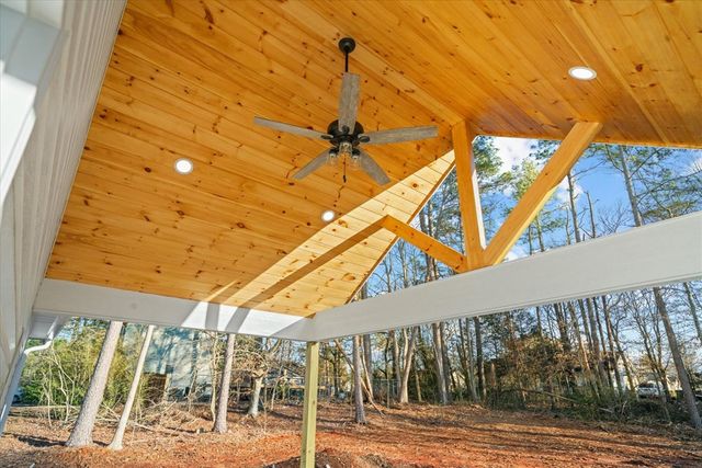 498 Wildwood Drive, Chatsworth, GA 30705