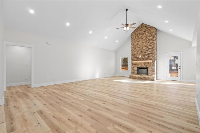 498 Wildwood Drive, Chatsworth, GA 30705