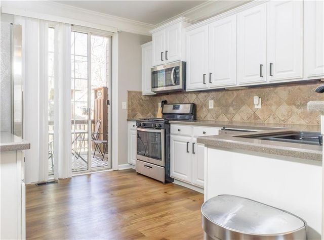 6089 Tennyson Park Way, Peachtree Corners, GA 30092