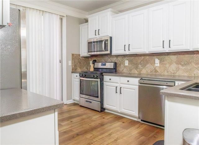 6089 Tennyson Park Way, Peachtree Corners, GA 30092