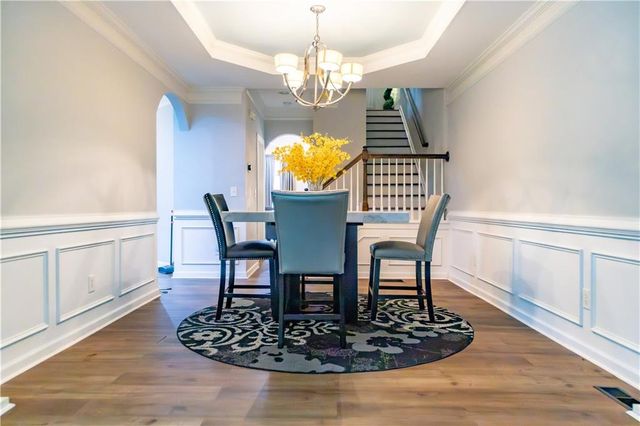 6089 Tennyson Park Way, Peachtree Corners, GA 30092