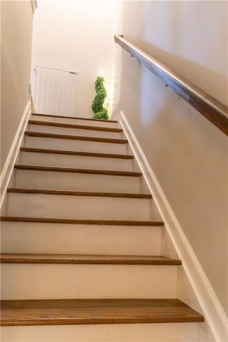 6089 Tennyson Park Way, Peachtree Corners, GA 30092