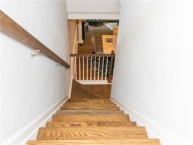 6089 Tennyson Park Way, Peachtree Corners, GA 30092