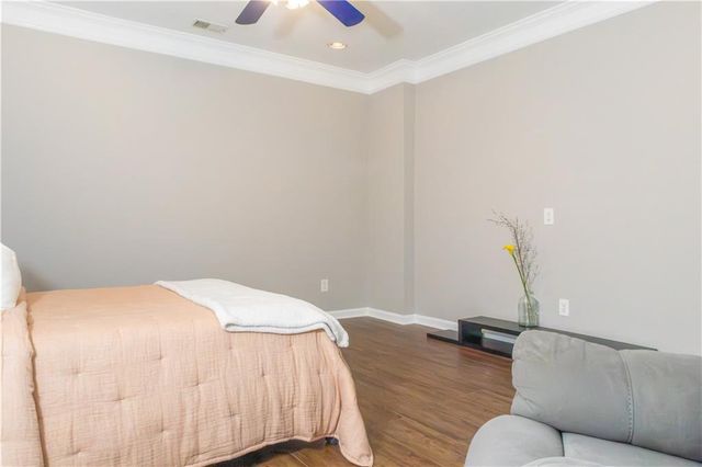 6089 Tennyson Park Way, Peachtree Corners, GA 30092