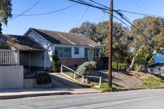 306 9th Street, Pacific Grove, CA 93950