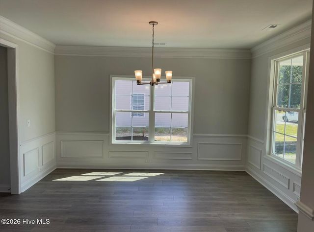 101 Seashore Street, Grimesland, NC 27837