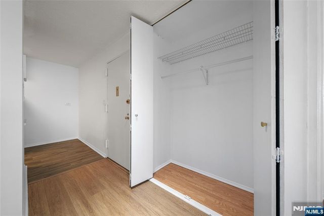 7000 Boulevard East 41L, Guttenberg, NJ 07093