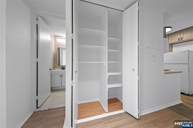 7000 Boulevard East 41L, Guttenberg, NJ 07093