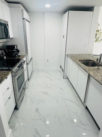 10275 Collins Ave 514, Bal Harbour, FL 33154