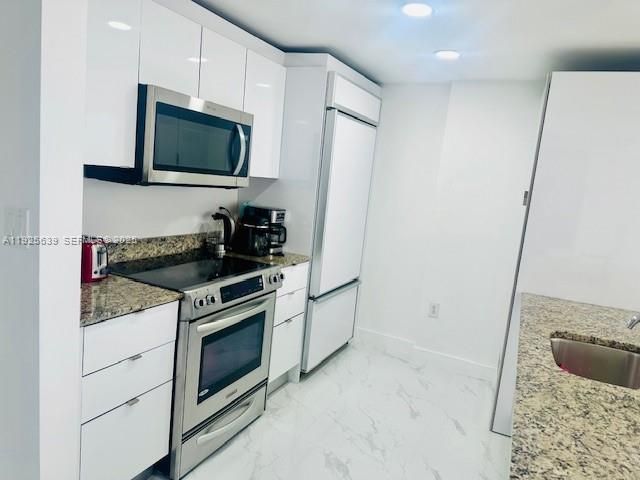 10275 Collins Ave 514, Bal Harbour, FL 33154