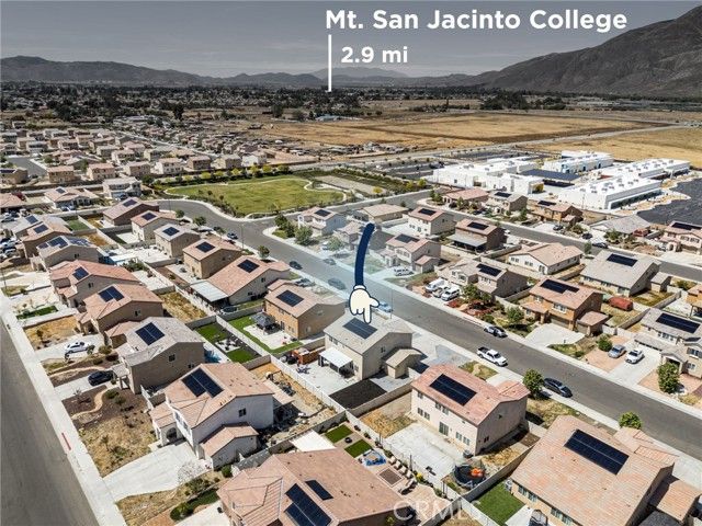 872 Canopy, San Jacinto, CA 92583
