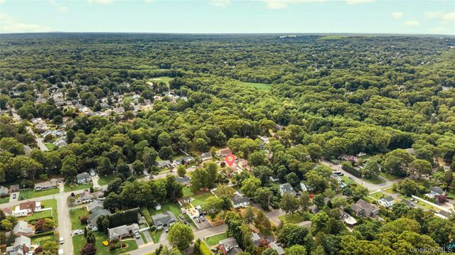 76 Burlington Boulevard, Smithtown, NY 11787