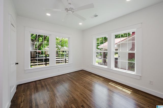 616 10TH COURT S, Birmingham, AL 35205