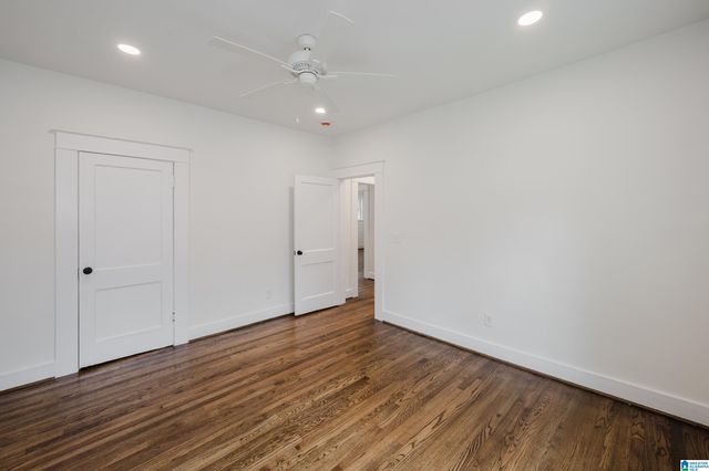 616 10TH COURT S, Birmingham, AL 35205