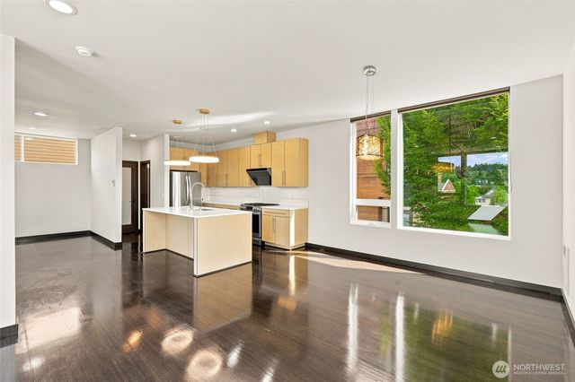 4126 Cascadia Avenue S, Seattle, WA 98118