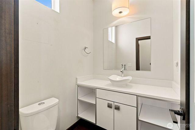 4126 Cascadia Avenue S, Seattle, WA 98118