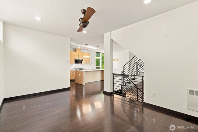 4126 Cascadia Avenue S, Seattle, WA 98118