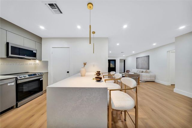 432 Sevilla Ave, Coral Gables, FL 33134