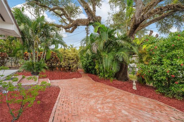432 Sevilla Ave, Coral Gables, FL 33134