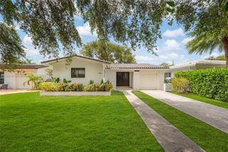 432 Sevilla Ave, Coral Gables, FL 33134